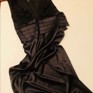 LA PERLA silk black nightgown